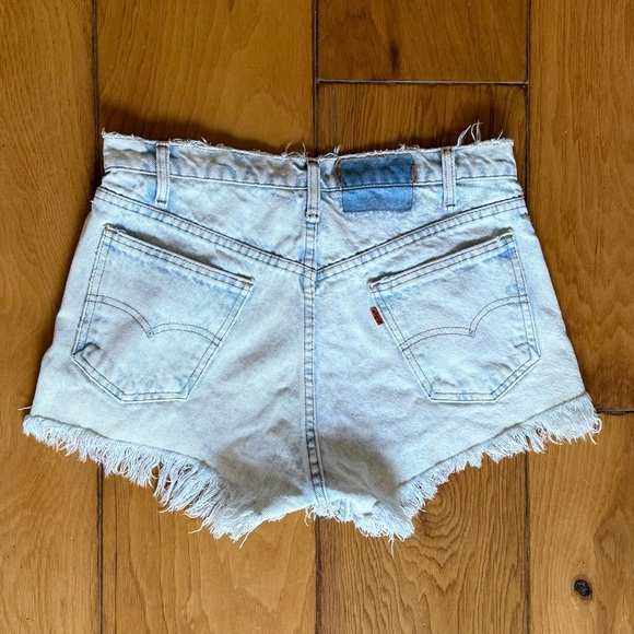 Levi's Vintage Orange Tab Denim Shorts size 4-6